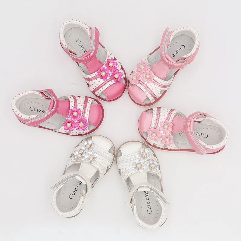 Sandálias de Couro do Plutônio da Criança Sapatos da Menina do Bebê Bonito Águia Verão Meninas Crianças Sapatos Fechados Toe Sandálias Ortopédicas Tamanho 21-26 Novo 2020 22 Mamãe e Bebê