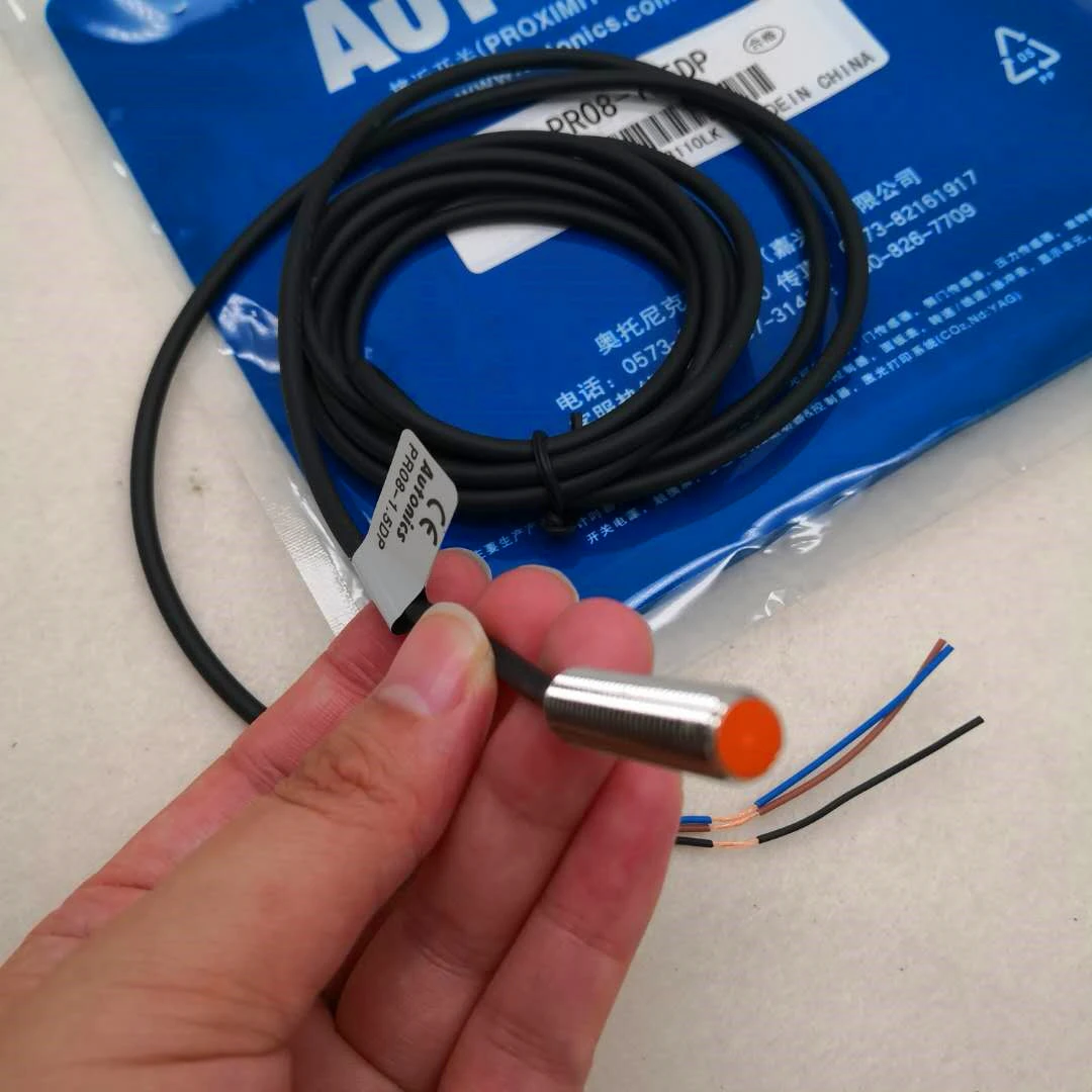 

1PCS PR08-1.5DN PR08-1.5DN2 PR08-1.5DP PR08-1.5DP2 cylindrical proximity switch sensor NPN PNP dc three-wire often open 1.5MM