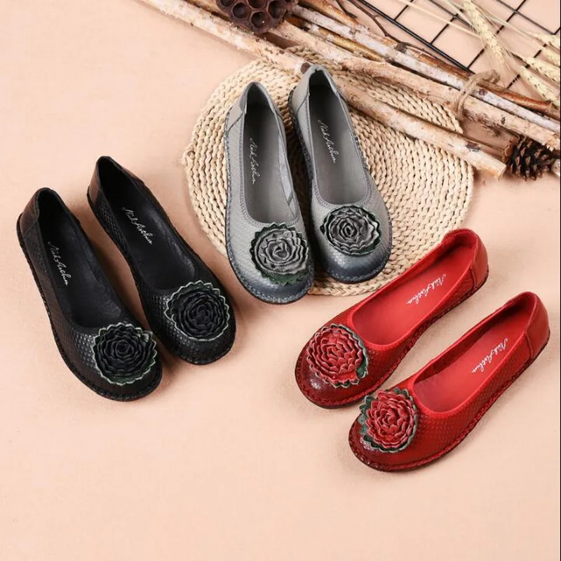 

Flat Shoes Women Soft Ballet Handmade Genuine Leather Shoes Cosy Spring Driving Round Toe flat Flowers Single Shoes
