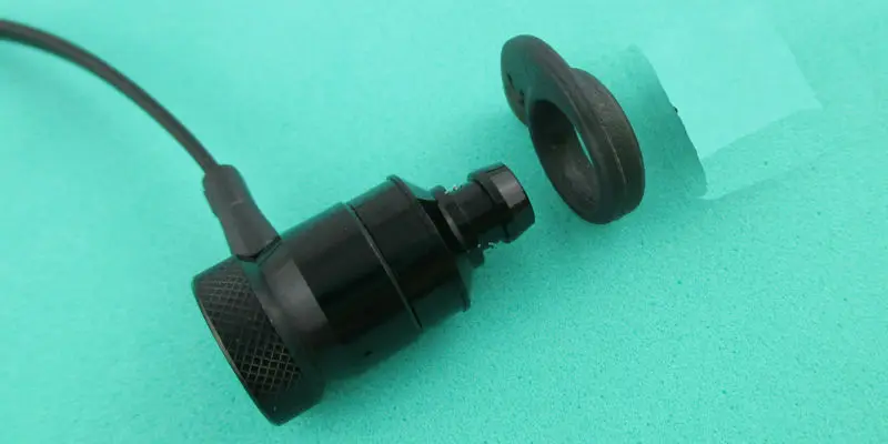 AC0049-9