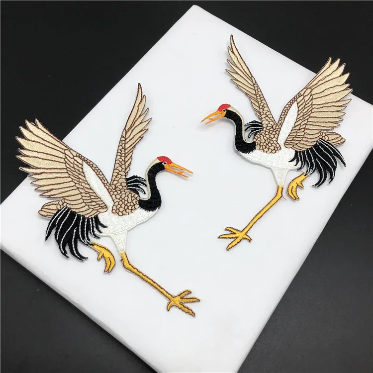 

1Pair Good Quality Flying Crane Birds Embroidery Applique Iron on Patches for DIY Fashion Shoes Clothes Handbags LSHB841