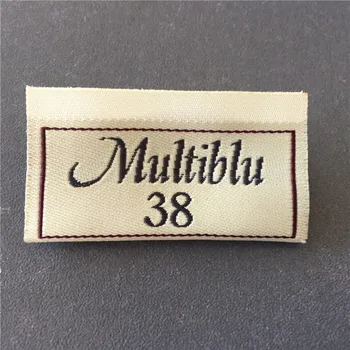 

Customized 4.6cm *2.5cm Center Fold Garment Labels Laundry Labels