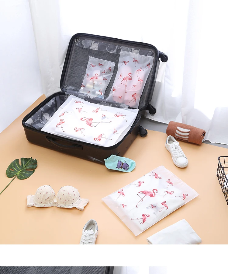 Soomile-Transparent-multi-purpose-waterproof-sealed-travel-bag-Flamingo-EVA-Travel-Organizer-Clothes-and-shoes-sorting-bags-NEW_01