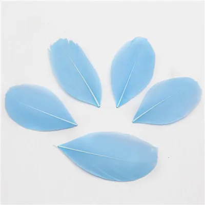 light sky blue 50pcs Перья боа, натуральные перья, лебедь, плюсы, 4-8 см, перья фазана, свадебные украшения, 50 штук/партия - Цвет: light sky blue 50pcs