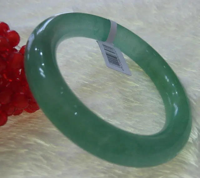 

VERY FINE RARE NATURAL GREEN JADEITE JADE BRACELET BANGLE 61MM a 5.19