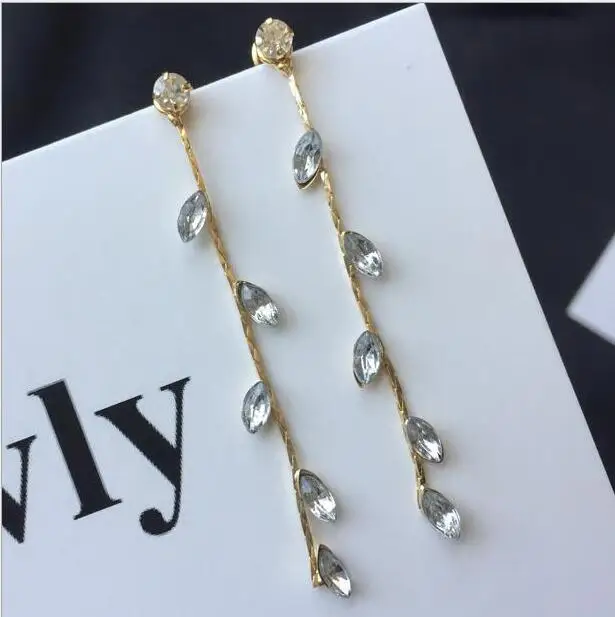 

Korean Earrings Simple Lady Celebrity Leaves Willow Tassel Earrings Stud Earrings