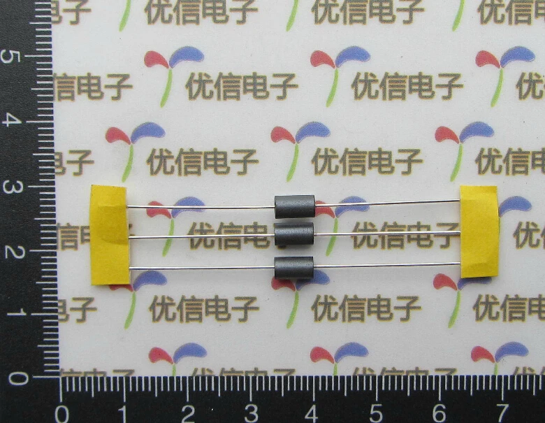 

100 pcs Inductor Magic Beads 3.5*4.7*0.8 AXIAL FERRITE BEADs INDUCTANCE