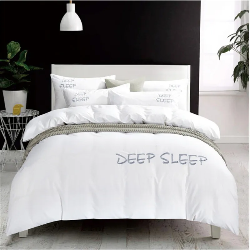 

High quality Home textile Plain coloured bedding 4pcs 1pcs quilt cover/1pcs bed sheet/2pcs pillowcase free shipping