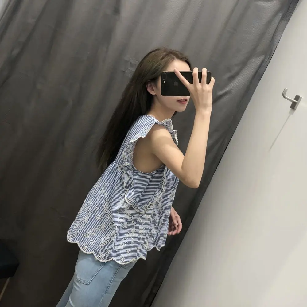  (49)