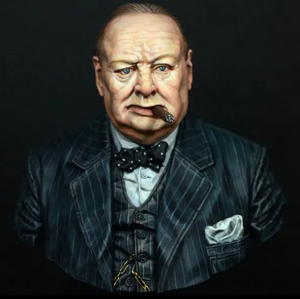 

Scale Models 1/10 WW2 Churchill (including two hat) resin bust Free Shipping