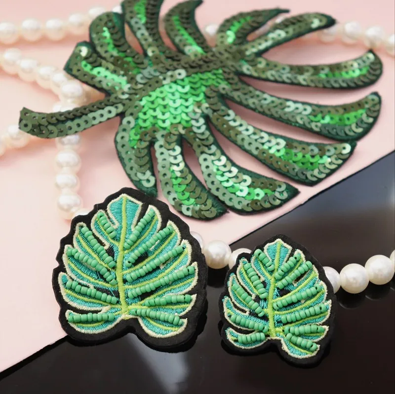

1pcs Rhinestone Handmade Palm leaves Beaded Patch for Clothing Sewing Beading Applique Clothes Shoes Bags Decoration Patches