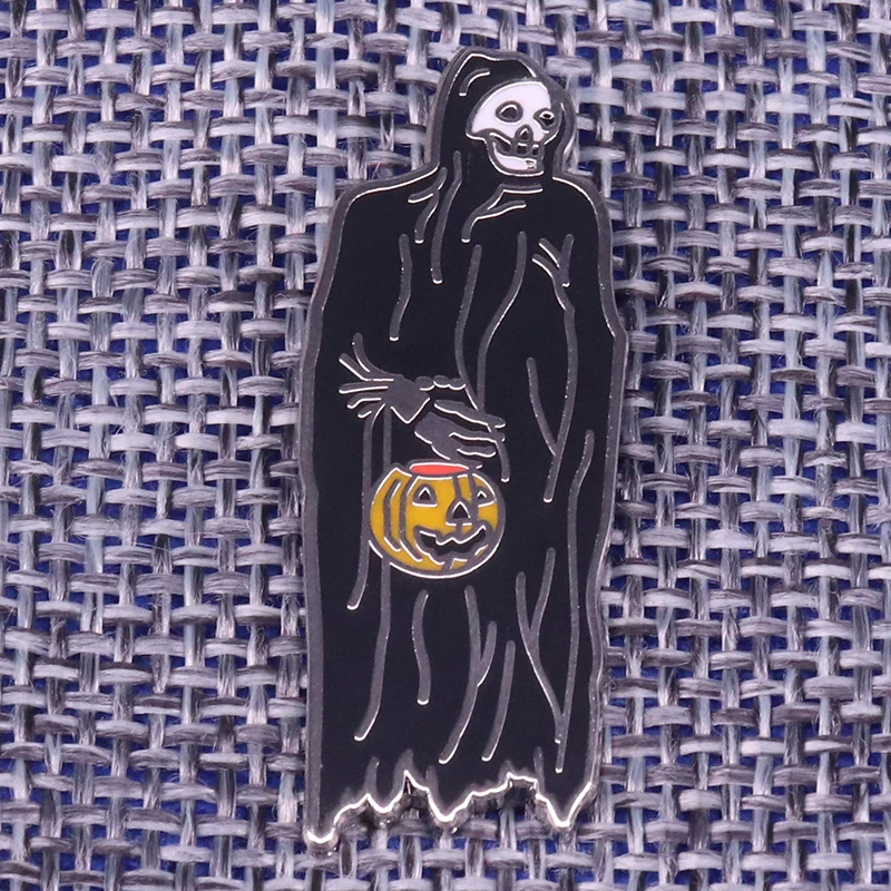 

Grim Reaper lapel pin Jack lantern brooch horror death badge Halloween gift Gothic accessory