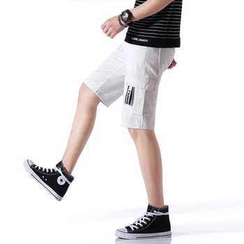 

2019 Fashion Tooling Style High Quality Denim Shorts Trend Youthful Five Points Pants Casual Shorts White and Black