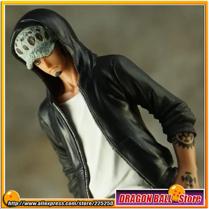 

Japan Anime "One Piece" Original BANPRESTO JEANS FREAK Collection Figure Vol.4 - Trafalgar.Law (White Vest Ver.)