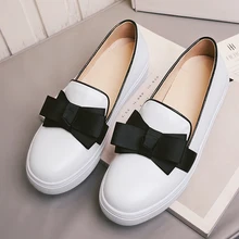 Frühjahr/Sommer Neue schmetterling-knoten Flache Schuhe Frau Runde Kappe Hohe Qualität PU Casual Wohnungen Fashion Slipper Damen Slipony 33-43