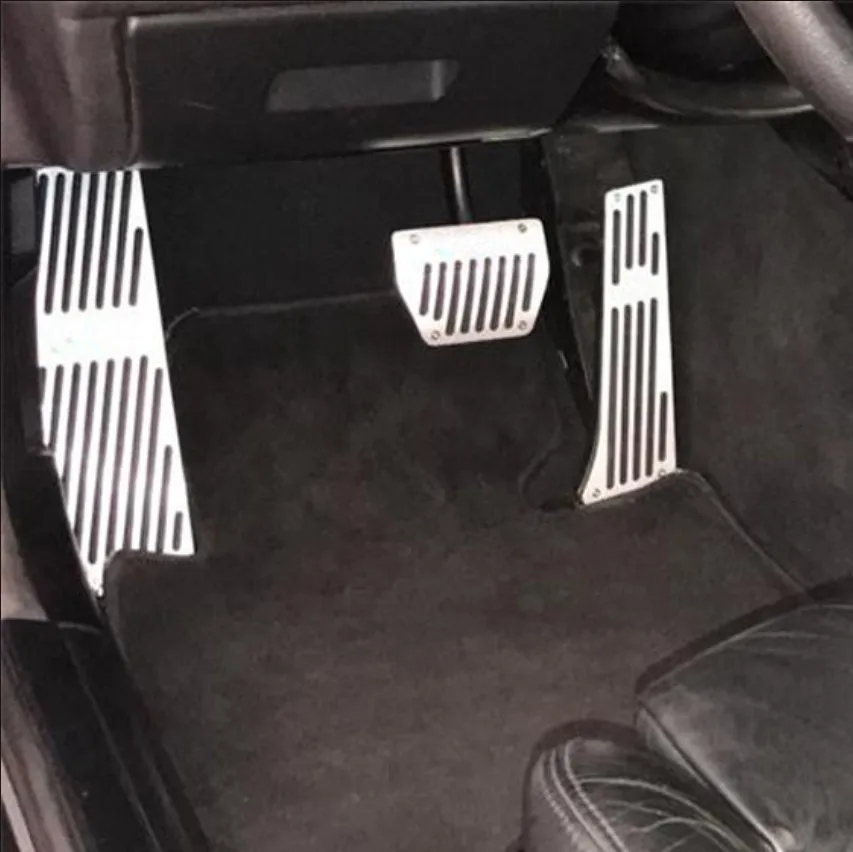 ALU PERFORMANCE PEDALEN Set passend für BMW 3er E21 E30 E36 E46 ALU PERFORMANCE PEDALEN Set passend für BMW 3er E21 E30 E36 E46