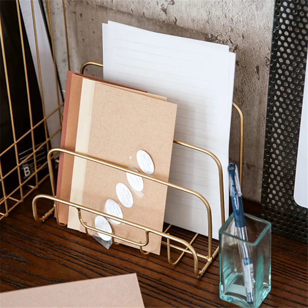 الشمال حرف ذهب حامل رواج مكتب البسيطة رف مجلة صحيفة المعادن سلة تنظيمية للأدوات الحديد تخزين الرف المنزل ديكور