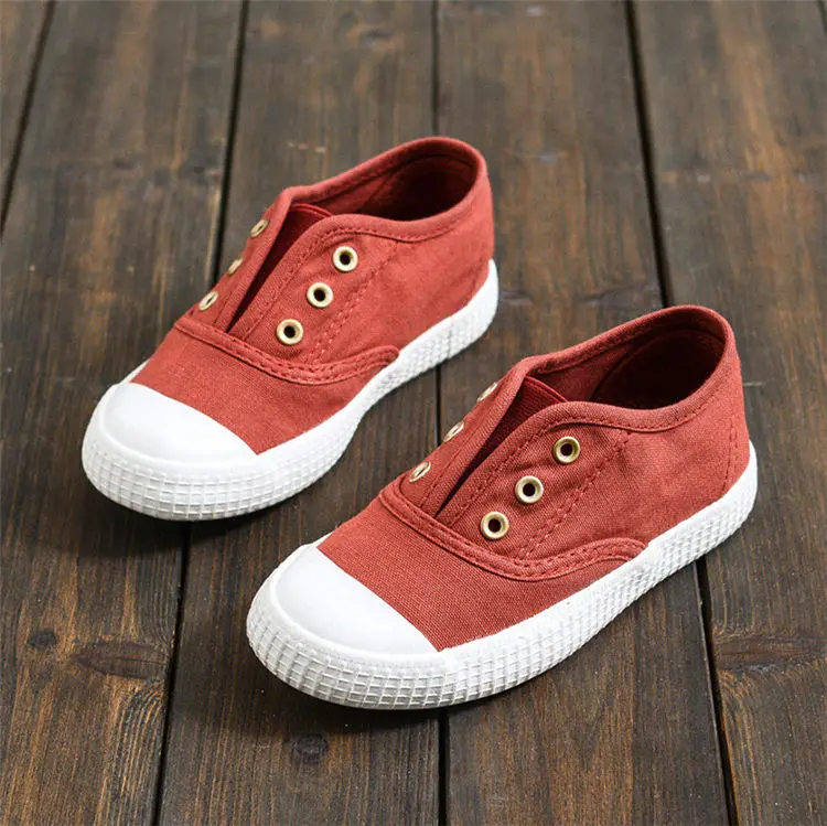 Модный простой дизайн; Размеры 20-36; детская обувь для мальчиков; повседневная обувь без застежки; парусиновые кроссовки; популярная обувь на плоской подошве для девочек; обувь для малышей - Цвет: red