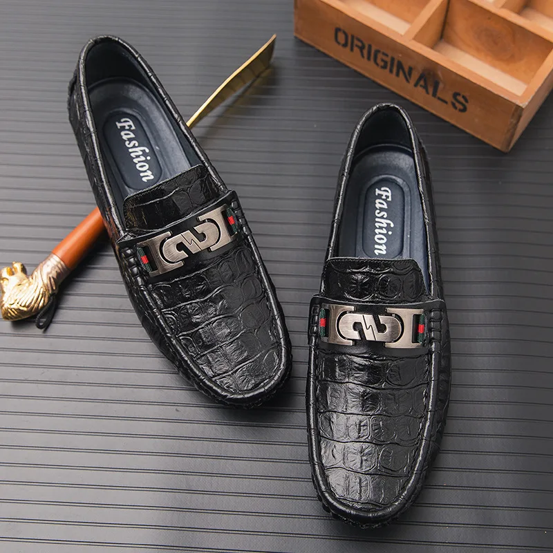 

New Crocodile Bean Shoes Men's Real Leather Korean Chaogang Fengtai Leisure Black Leather Shoes Net Red Lazy Shoes