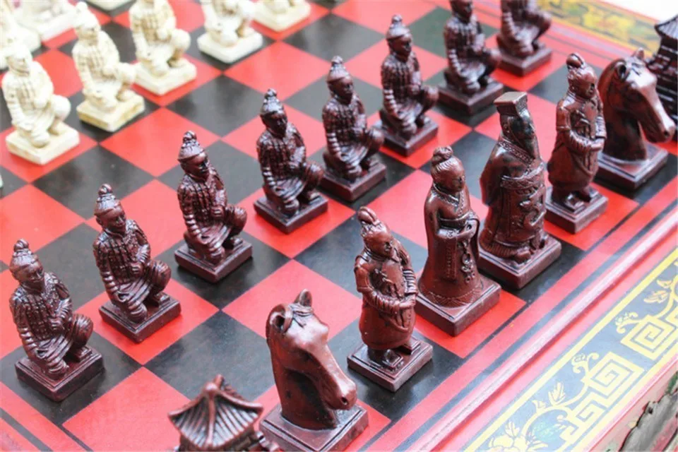 Hot Antique Chess Medium Desktop Stereo Chess Soldiers Resin Chess Pieces Wooden Board High Quality Gift Easytoday