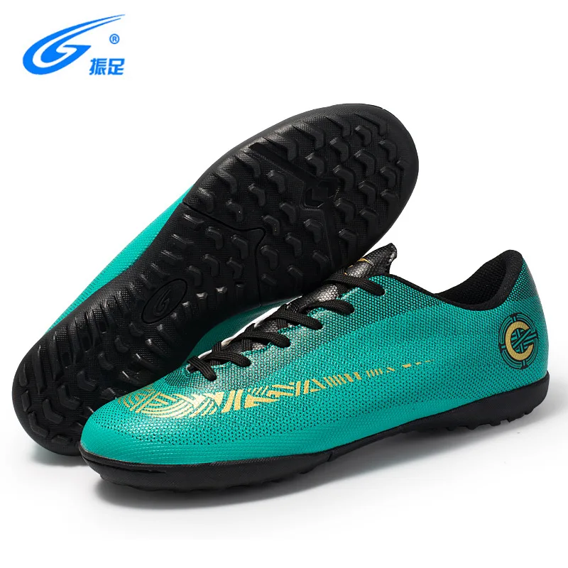 

ZHENZU Man Futzalki Indoor Soccer Cleats Shoes for Boys Kids Crampon Original Football Boots Shoes for Man The Soccer Shoes