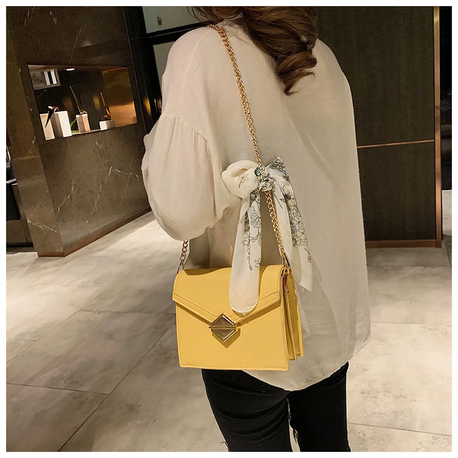 

MANFUNI High Quality PU Women Shoulder Bag Solid Color Casual Scarf Messenger Bag Ladies Buckle Simple Chain Small Square Bags