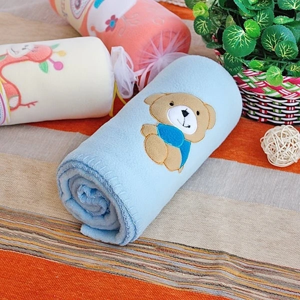 TB-BLK012-BEAR-29.5by39.4 Brown Bear - Blue Embroidered Applique Coral Fleece Baby Throw Blanket (1)