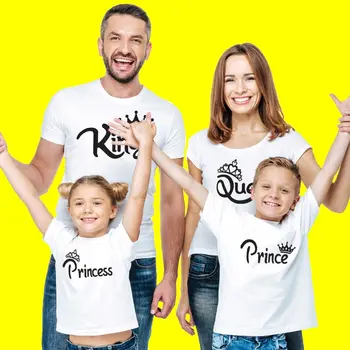 

Fashion Summe Family looks Father Mother mom Daughter Son baby boy clothes Matching Outfits King Queen Printing short tshirt nmd