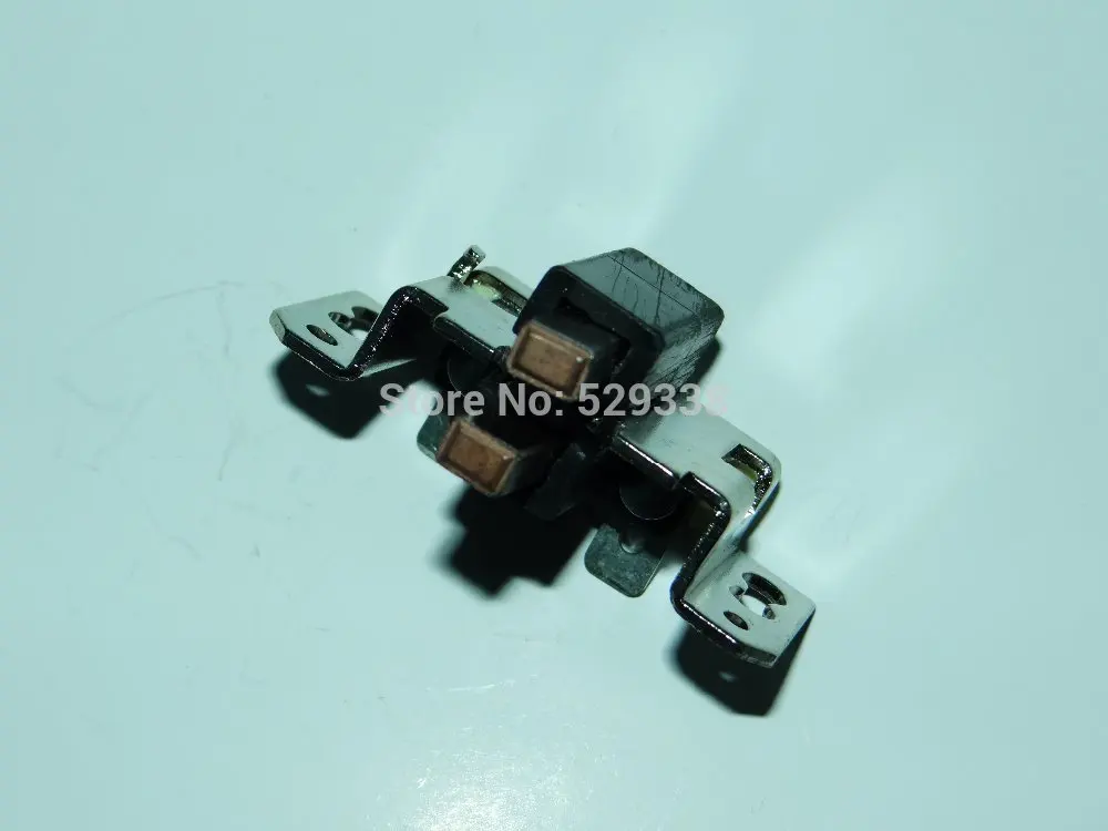 8LHA3040UC 8LHA3099UC серии генератор 24В щетка 3944156A41