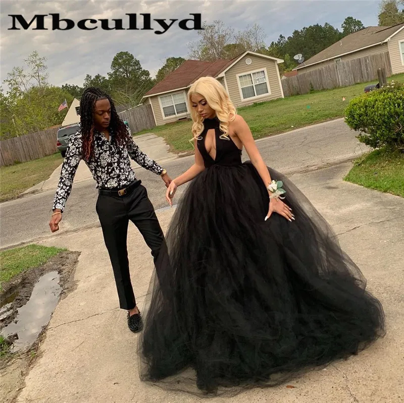 

Mbcully Puffy Tulle Quinceanera Dresses 2019 Chic Halter Neck Ball Gown Sweet 16 Prom Dress Vestidos De 15 Anos For Black Girls