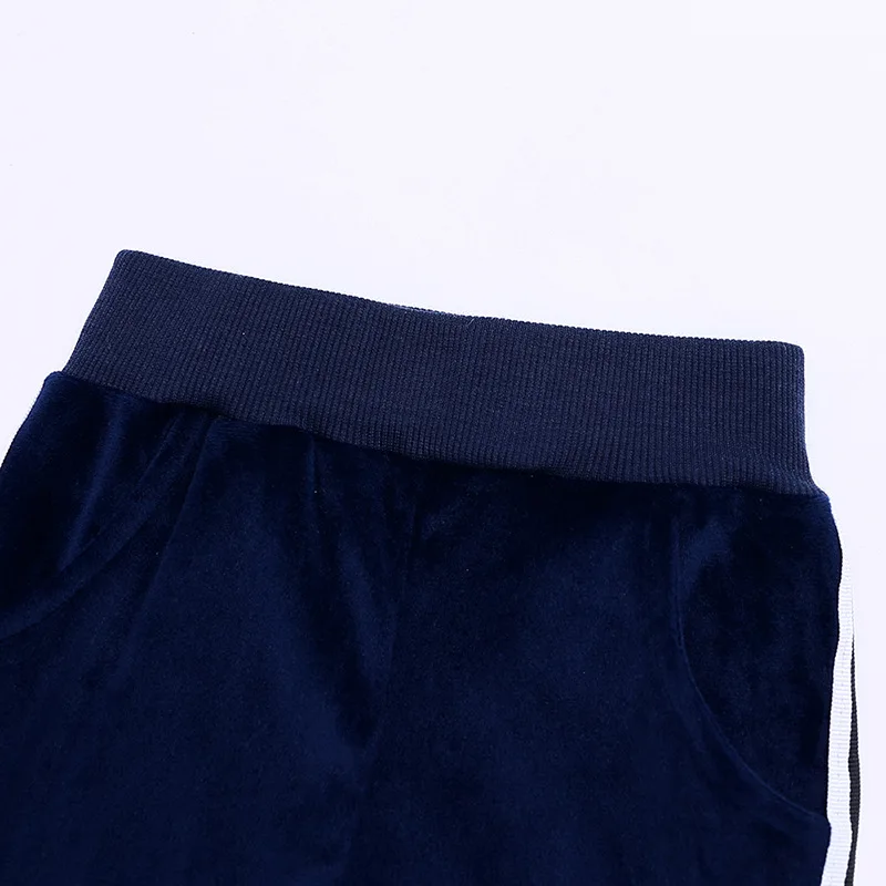 11477945685_1237798930