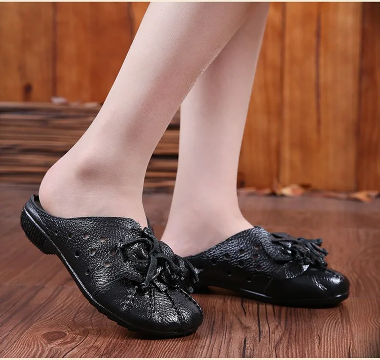 Women Sandals Summer Shoes 2017 New Female Fashion Soft Genuine Leather Hollow Out Moccasins mother shoes Flat sandals women 30