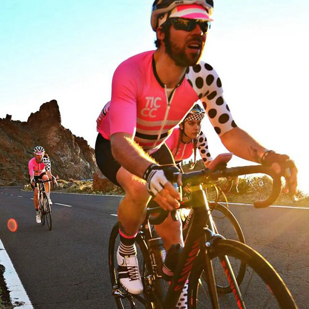 

2018 Pro Team Men Summer Wear Cycling Jersey Clothes MTB Bike Mountain Road Bicycle Triathlon Short Sleeve Uniform Clothing 9D