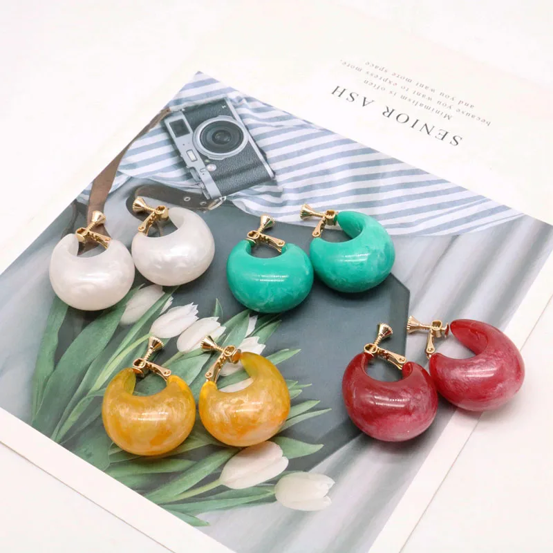 

Free Shipping Sweet Colors Resin Clip Earring For Ear No Holes