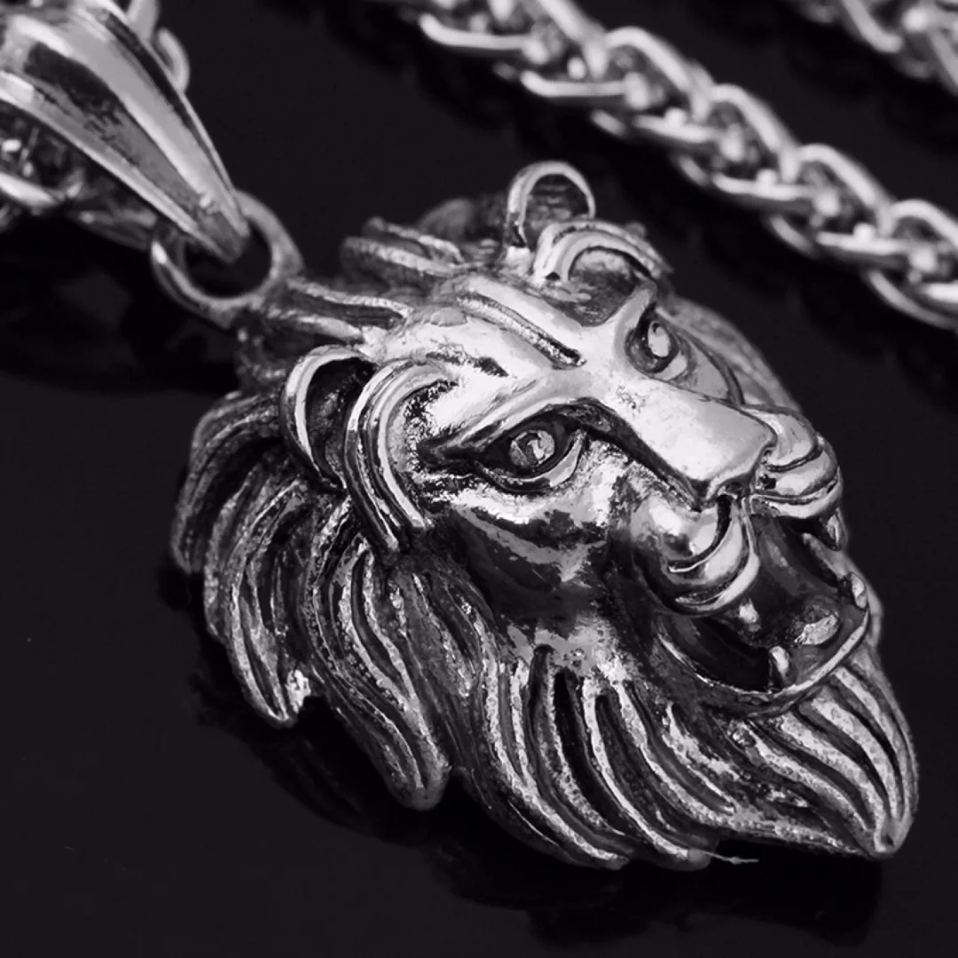 Men's Stainless Steel Luminous Glowing In The Dark Lion Head Pendant Necklace
