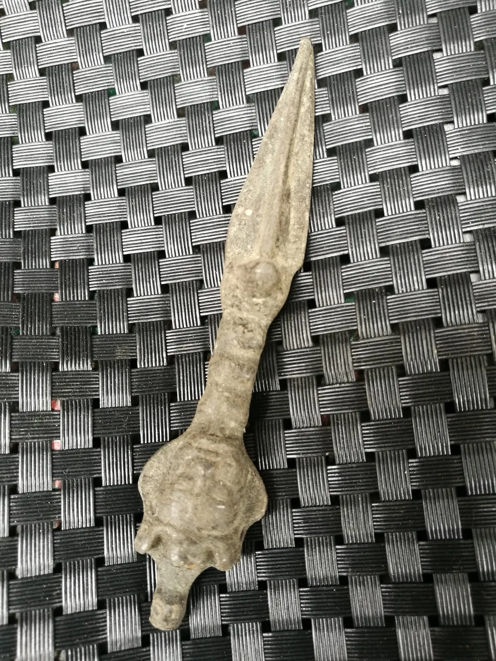 

CHINESE OLD Tibet Evil slayer Amulet bronze Exorcism instruments