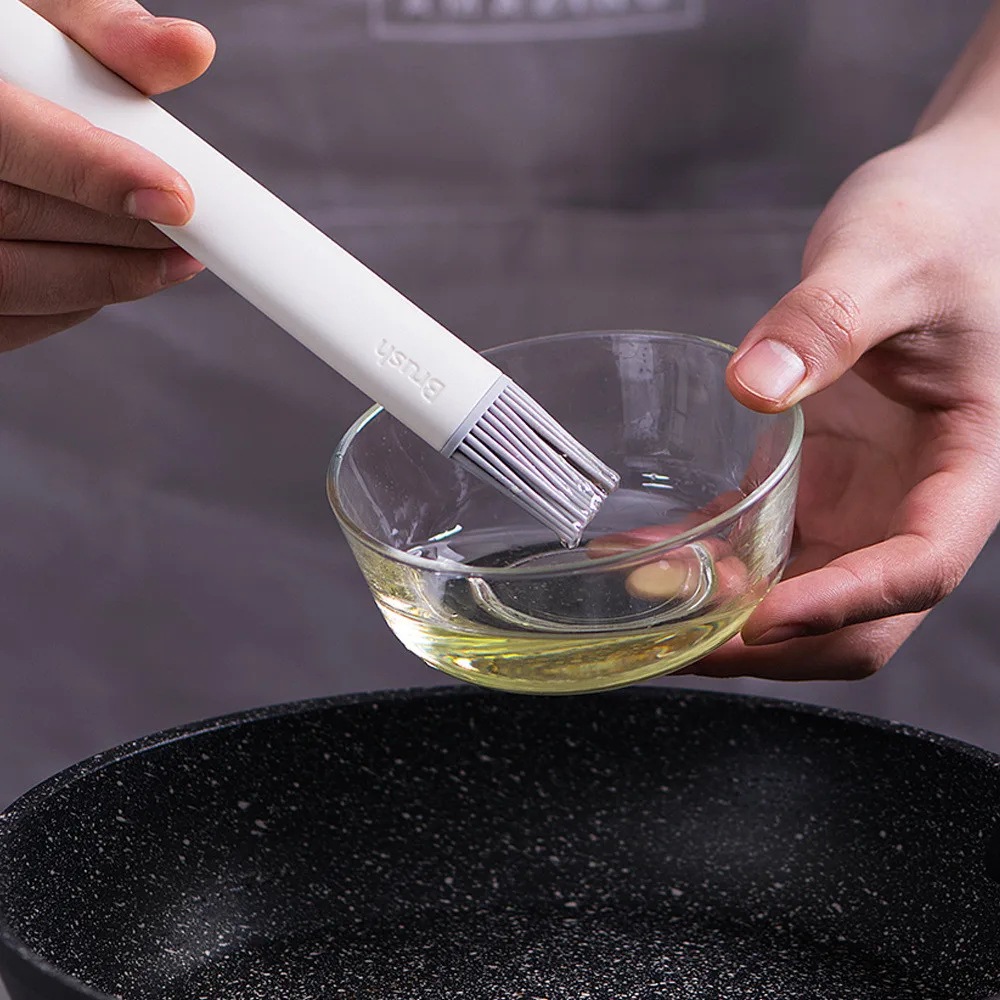 BBQ Brush Silicone Baking Cake Bread Pastry Liquid Oil Butter Food Steak Pen Tube Brush Barbecue Kitchen Accessories Tool 1PC