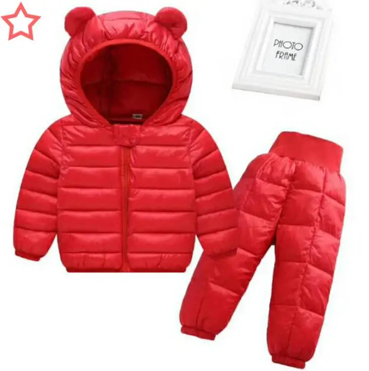 Новая зимняя куртка с капюшоном для маленьких мальчиков и девочек 1-5 лет, пальто+ брюки, водонепроницаемый теплый зимний костюм, комплект одежды для детей - Цвет: Красный
