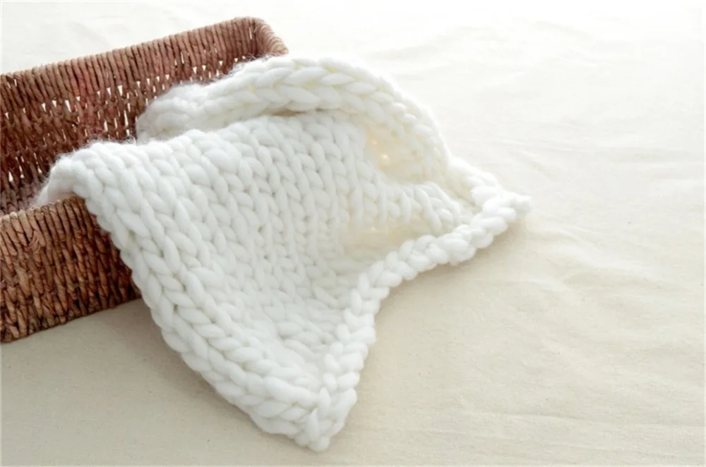 Baby-Knitted-Crochet-Blanket-Soft-Blankets-Mat-Newborn-Infant-Swaddle-Wrap-Baby-Boys-Girls-Photography-Props (3)