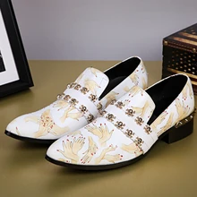 Christia Bella Neue Mode Männer Party Hochzeit Handgemachte Kleid Männer Faulenzer Niet Italienischen Leder Männer Kleid Schuhe Slip on Wohnungen