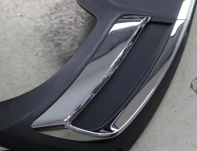 Difusor de parachoques trasero PP negro de alta calidad, labio trasero del coche automático con línea cromada para skoda Octavia 4dr o 5dr 2015 2016 2017