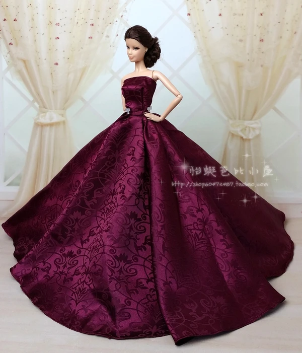 barbie girl dressing
