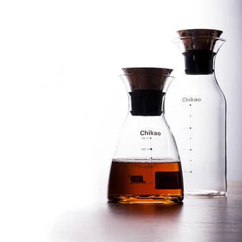 

Europe Style western glass water bottles with lid kettles can measure large glass drinkware transparent hot water juice bottles