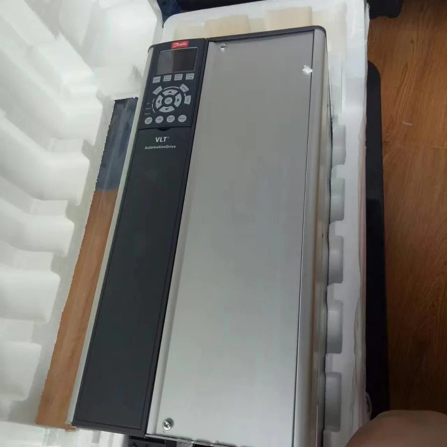 Original Danfoss VLT FC302 series inverter 380V 5.5kw