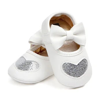 

Fashion Baby Girl Shoes A Heart Print Princess Shoes For Girl Soft Bottom Antiskid Baby Shoes hot