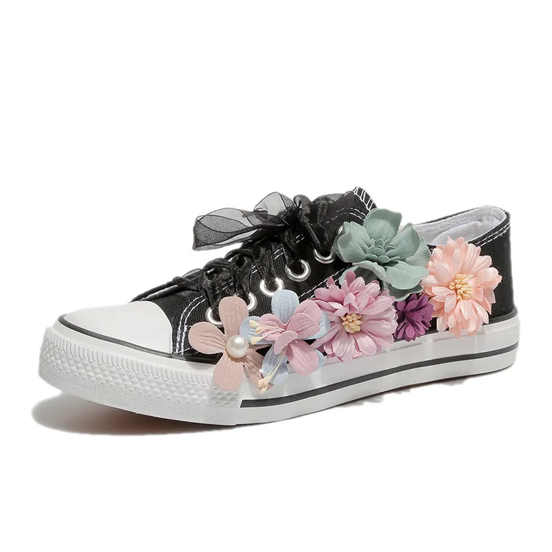 

Brand Luxury Handmade Camellia Flats Small White Shoes String beading Espadrilles Women Riband Lace Up All-match Creepers mujer