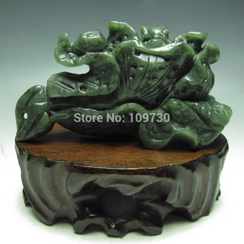 

Jewelr 003589 100% Natural Hetian Jade Hand-carved Statues --- Chinese Cabbage