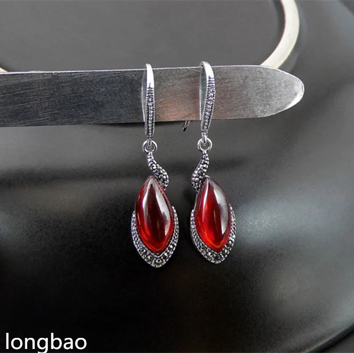 

Thai silver shaped retro garnet red corundum Earrings Blue 925 Silver Earrings