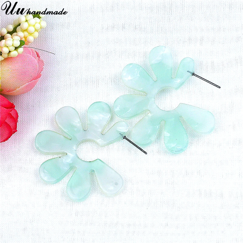 Fashion jewelry Acrylic earrings wholesale customized MOQ 120 pairs