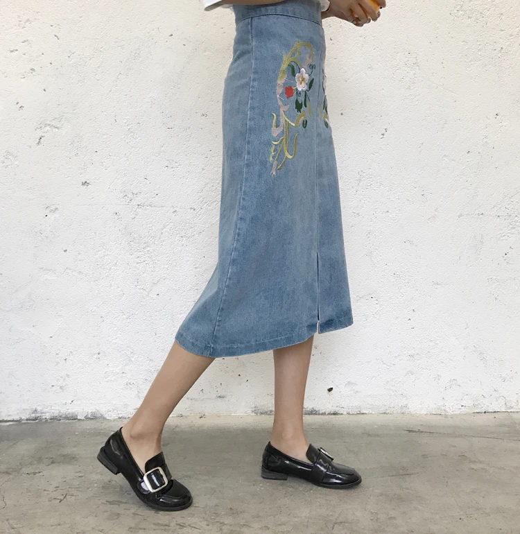01 -  -  -  - _